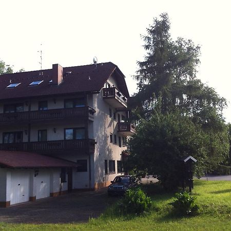 Hotel Bacchusstube Garni Goldbach  Ngoại thất bức ảnh