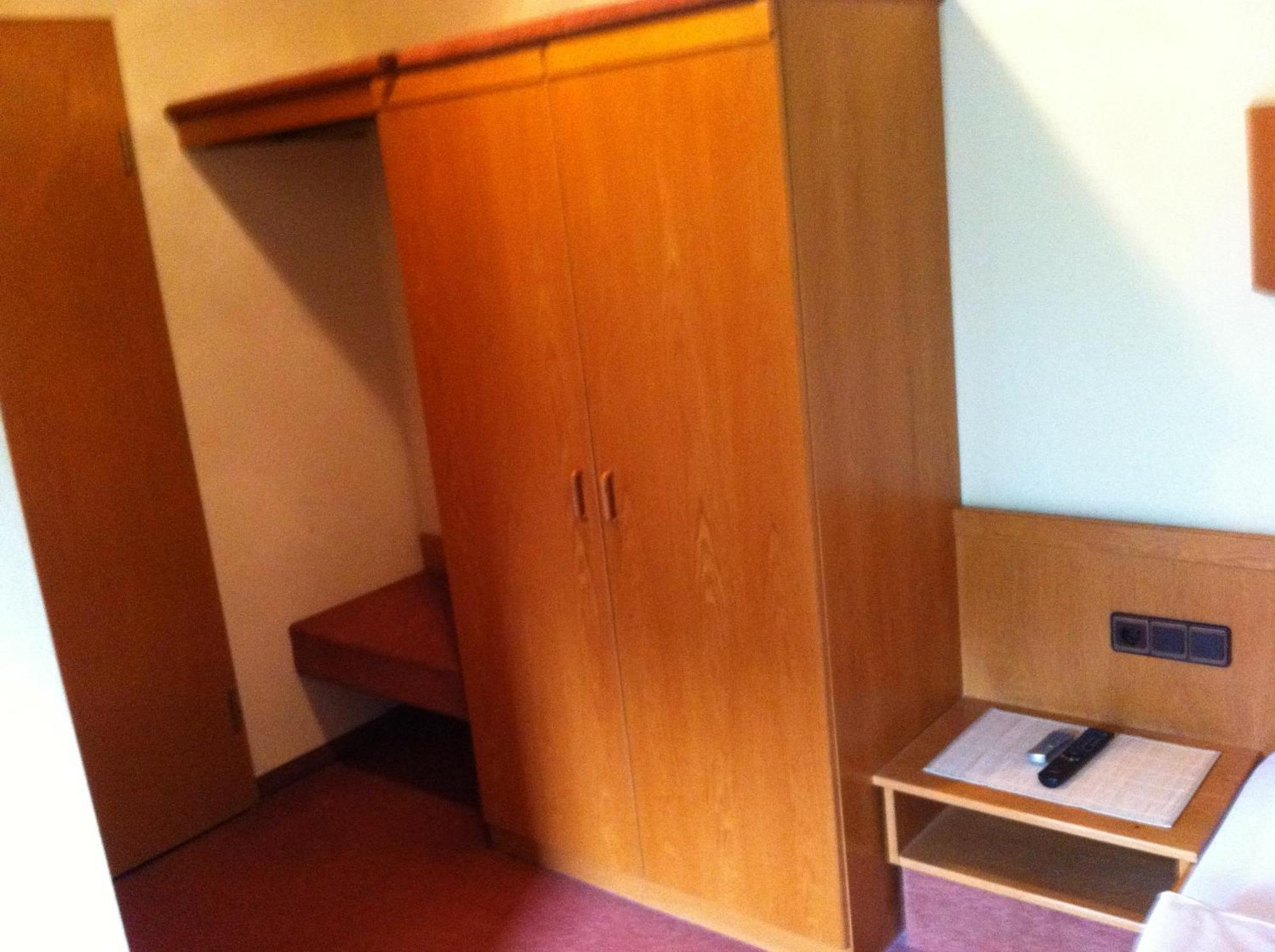 Hotel Bacchusstube Garni Goldbach  Ngoại thất bức ảnh